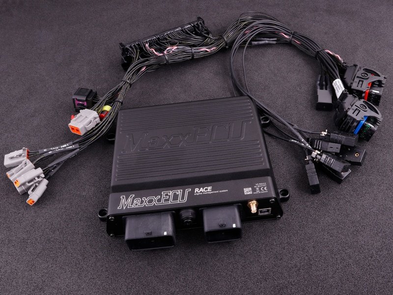 BMW M54 (MS42/43) MaxxECU RACE PLUGIN EXTRA 2001