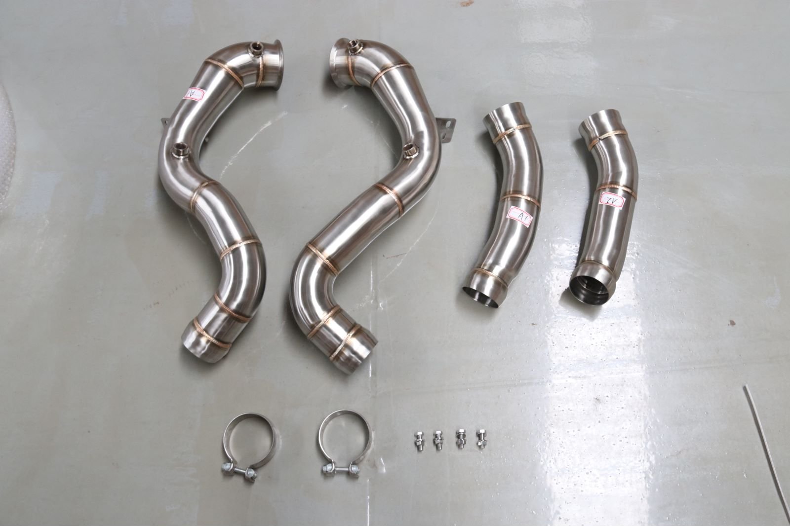 Untd. Performance 3.5″ Catless Downpipe - Mercedes-Benz - C63 M177 W205