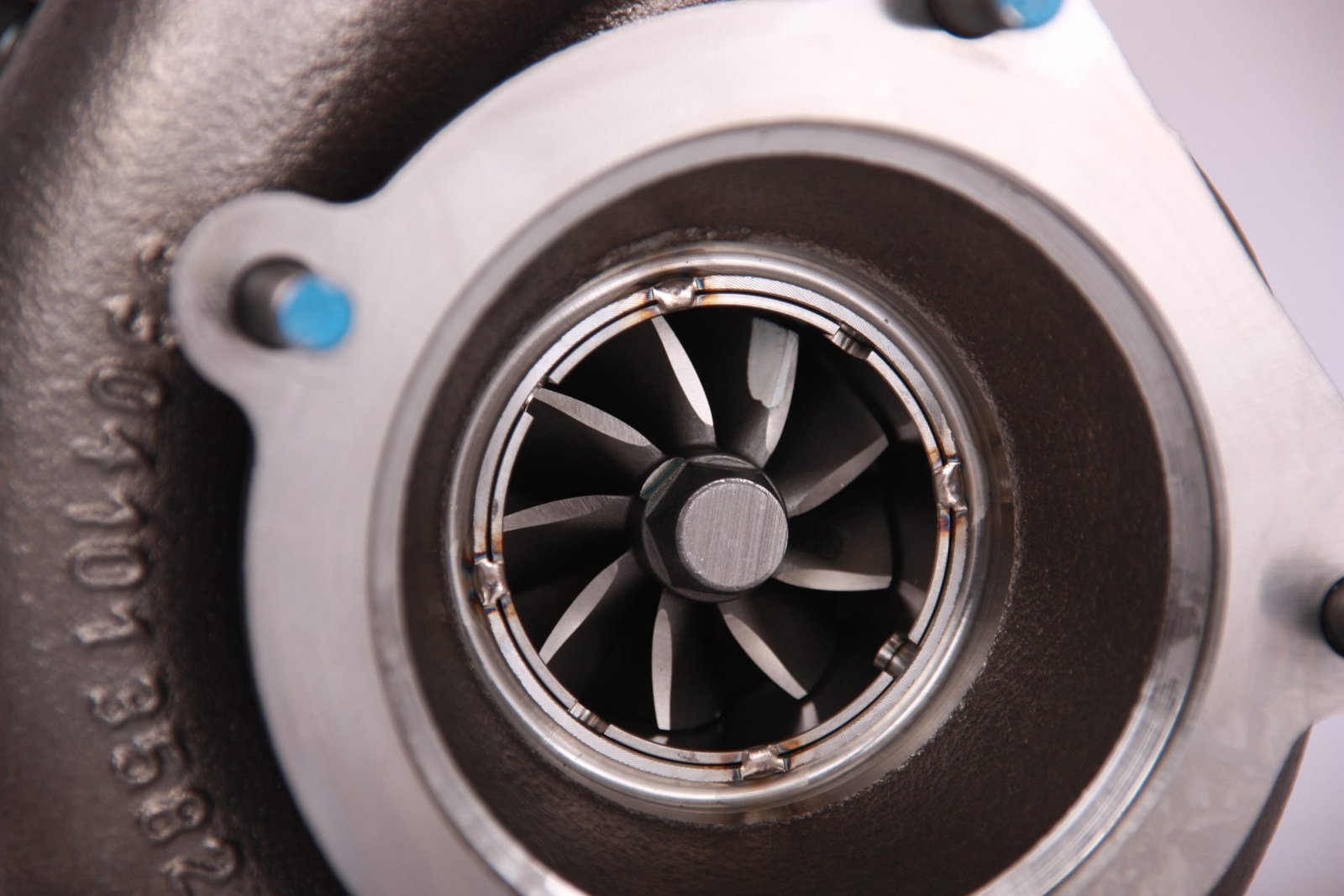 TTE720 5046 VTG PORSCHE 997.2 UPGRADE TURBOCHARGERS - Image 4