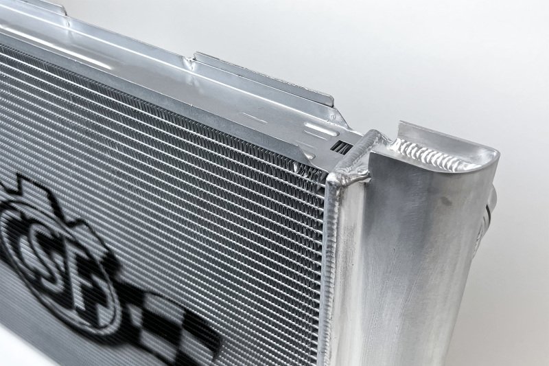 CSF 06-10 BMW E60 M5 / 06-10 BMW E63/E64 M6 Aluminum High-Performance Radiator - Image 4