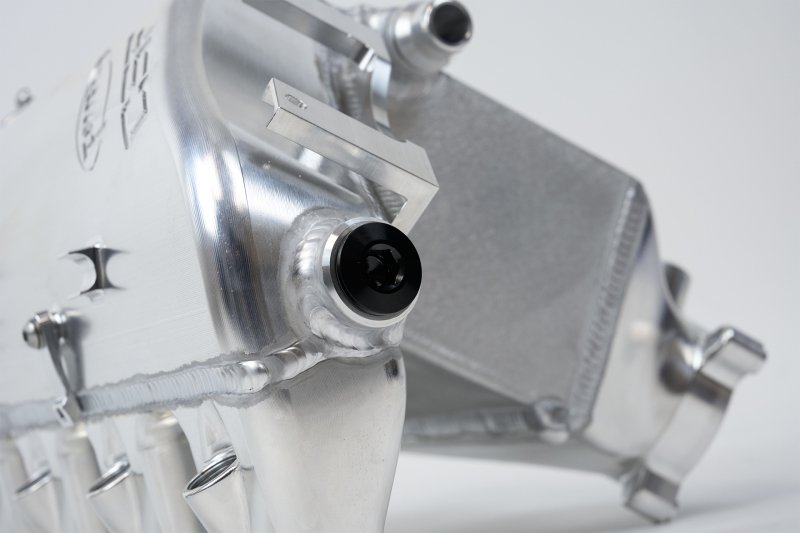 CSF BMW M2/M3/M4 S58 Comp & Non-Comp (G8X) Charge-Air Cooler Manifold - Thermal Dispersion Black - Image 10