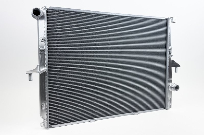 CSF Porsche 955/957 Cayenne / Audi Q7 / VW Touareg Heavy-Duty Performance Radiator - Image 2
