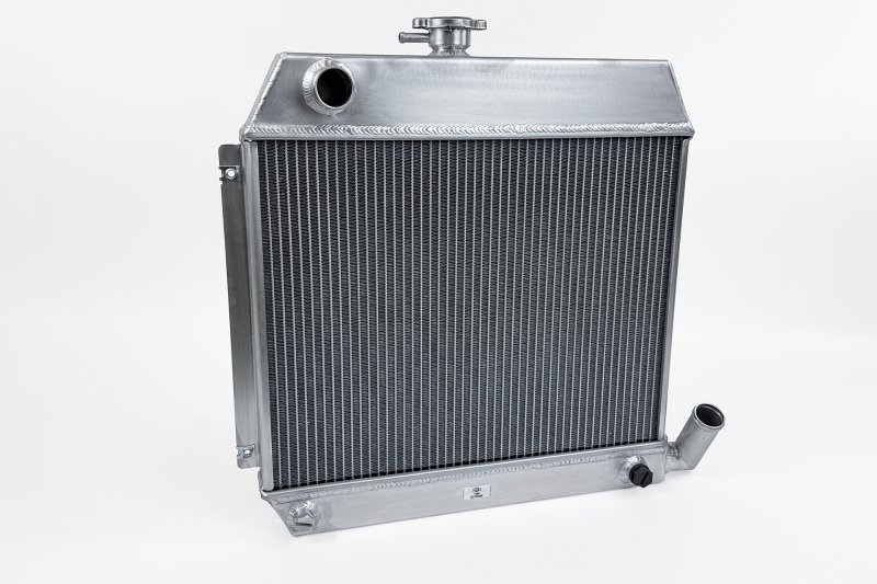 CSF BMW E10 2002 High Performance All Aluminum Radiator - Image 4