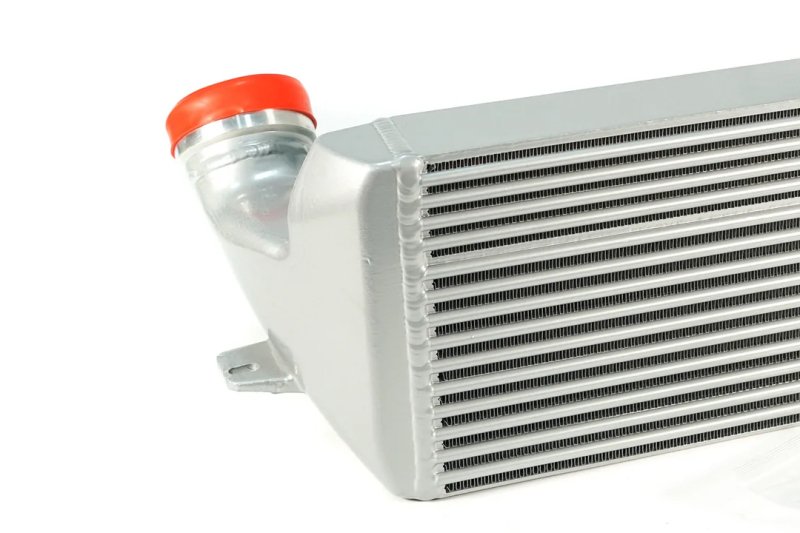 CSF 04-13 BMW 335i/xi (E90/E91/E92/E93) High Performance Stepped Core Bar/Plate Intercooler - Silver - Image 5