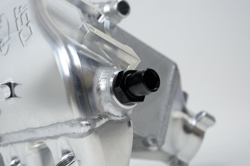 CSF BMW M2/M3/M4 S58 Comp & Non-Comp (G8X) Charge-Air Cooler Manifold - Thermal Dispersion Black - Image 5