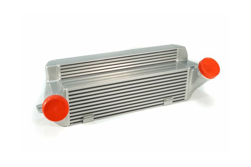 CSF 04-13 BMW 335i/xi (E90/E91/E92/E93) High Performance Stepped Core Bar/Plate Intercooler - Silver - Image 4