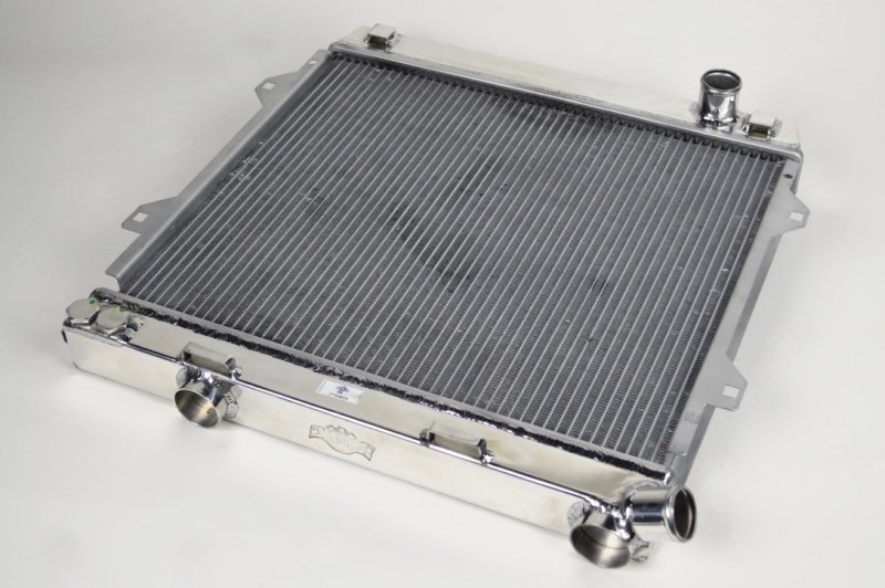 CSF 87-91 BMW M3 (E30) 2.7L Radiator - Image 6