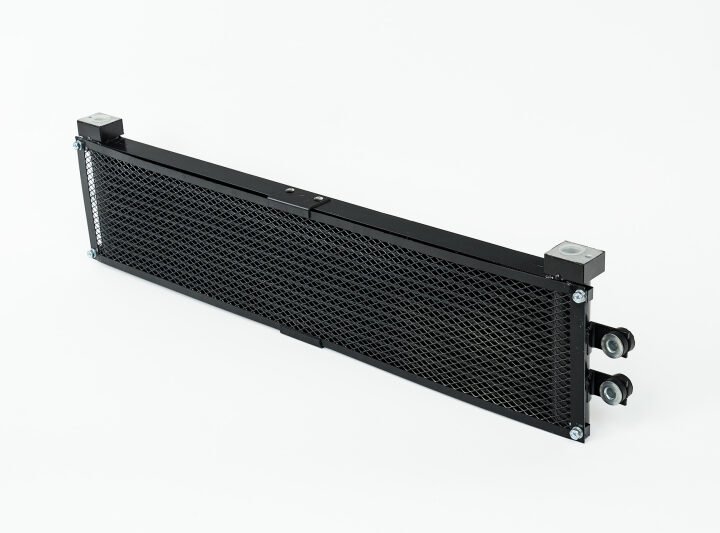CSF BMW F8X M3/M4/M2C Engine Oil Cooler w/ Rock Guard