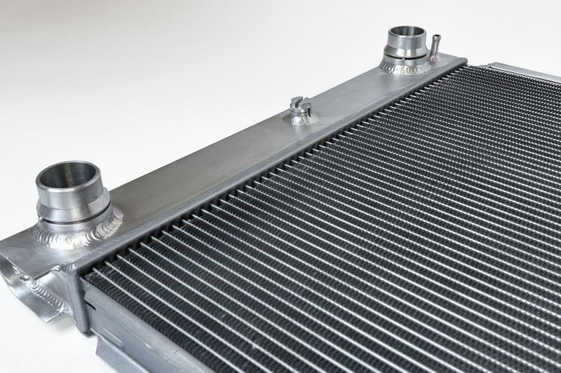 CSF 06-10 BMW E60 M5 / 06-10 BMW E63/E64 M6 Aluminum High-Performance Radiator - Image 5