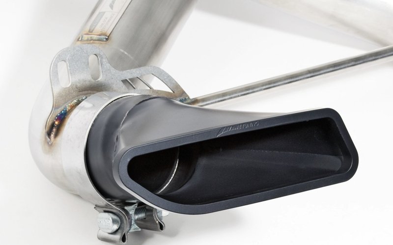 AWE Tuning McLaren MP4-12C Performance Exhaust - Black Tips - Image 2