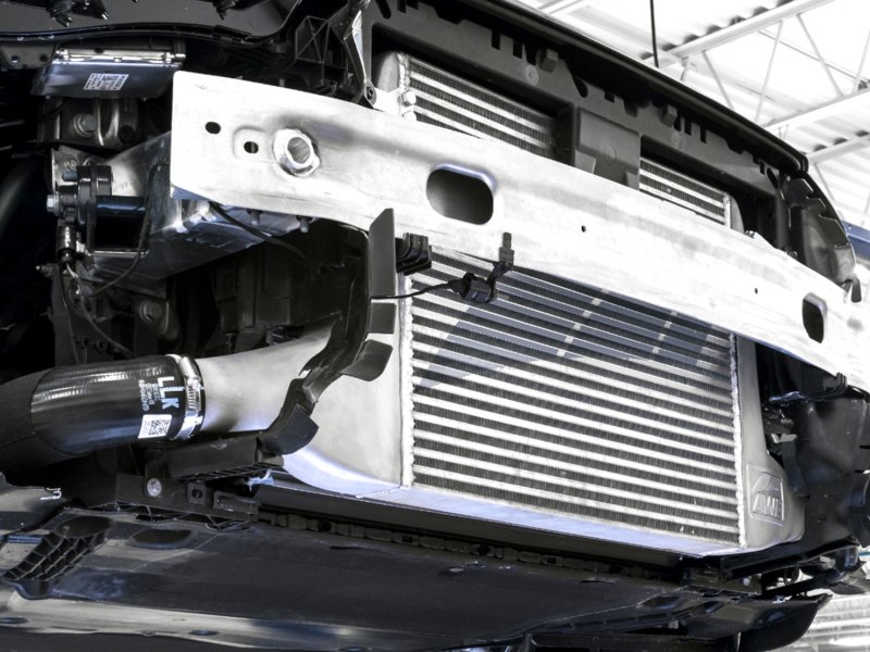 AWE Tuning 2018-2019 Audi B9 S4 / S5 Quattro 3.0T Cold Front Intercooler Kit - Image 7