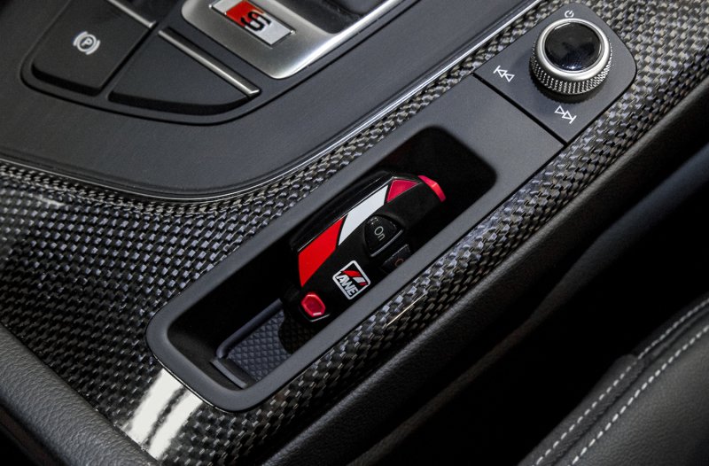 AWE Tuning Audi B9 S4 SwitchPath Exhaust - Non-Resonated (Black 102mm Tips) - Image 5