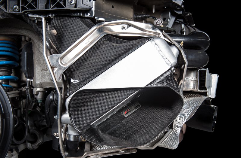 AWE Tuning Porsche 991 (991.2) Turbo/Turbo S Performance Intercooler Kit - Image 3
