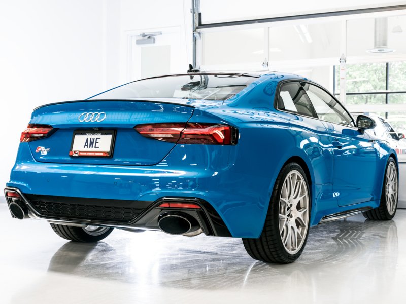 AWE Tuning Audi B9.5 RS5 Sportback Non-Resonated Touring Edition Exhaust - RS-Style Diamond Blk Tips - Image 5