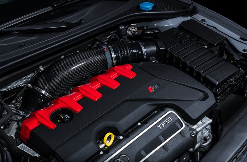 AWE Tuning Audi RS3 / TT RS S-FLO Closed Carbon Fiber Intake - Image 4