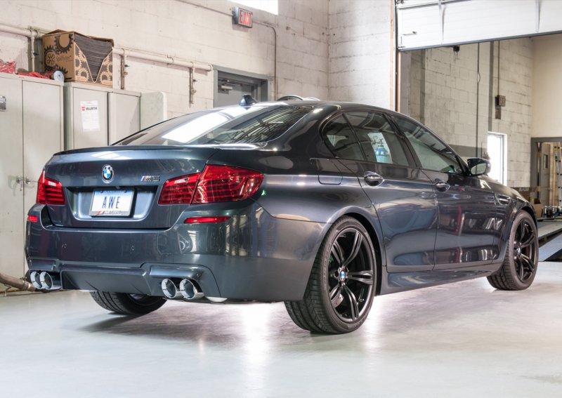 AWE Tuning BMW F10 M5 Touring Edition Axle-Back Exhaust Chrome Silver Tips - Image 4